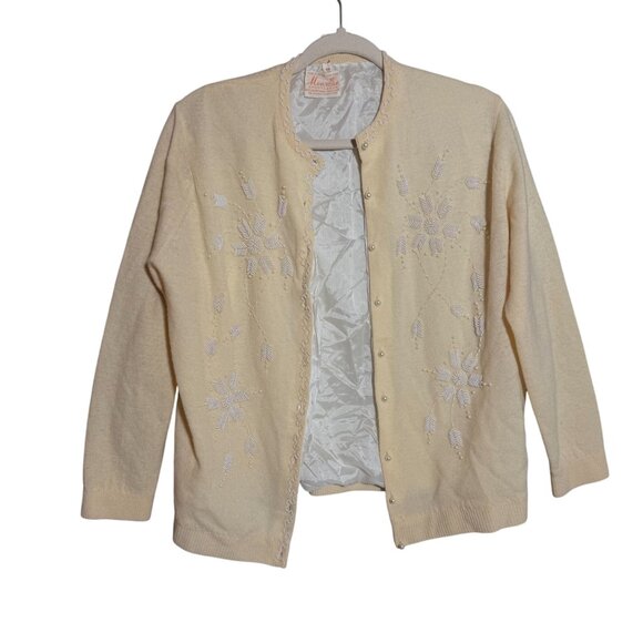 Vintage Montrose Sportswear Beaded Button Front Cardigan Sweater 42 Beige - Picture 2 of 11